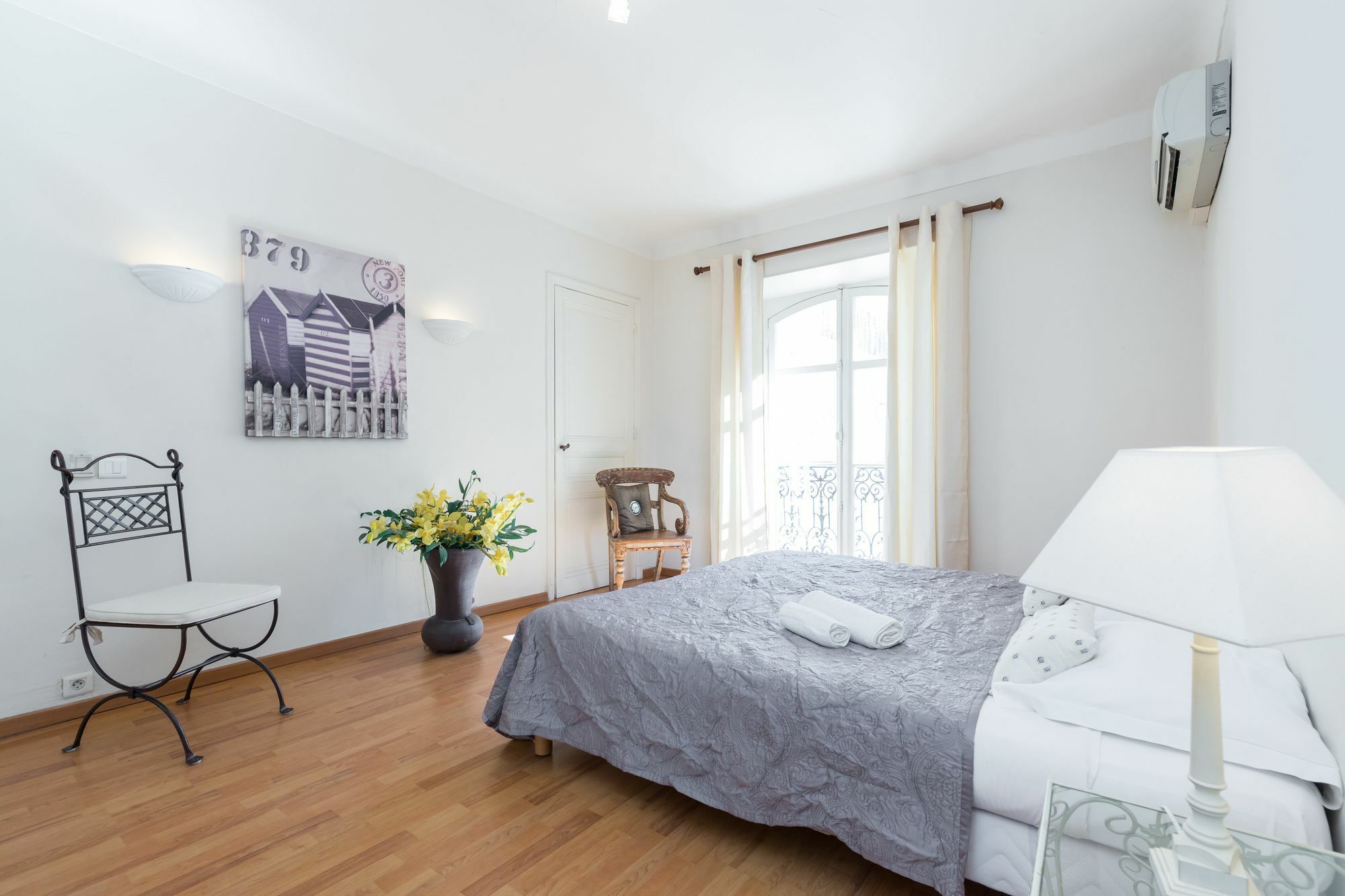 Lovely 2 Bed 2 Bath Apartment In Cannes On Rue Antibea Easy Walk To The Palais 224 Eksteriør bilde